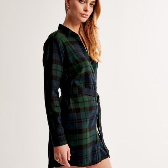 Abercrombie & Fitch Dresses & Skirts - HP! 🎉💕 Abercrombie & Fitch Flannel Shirt Dress, Navy Plaid